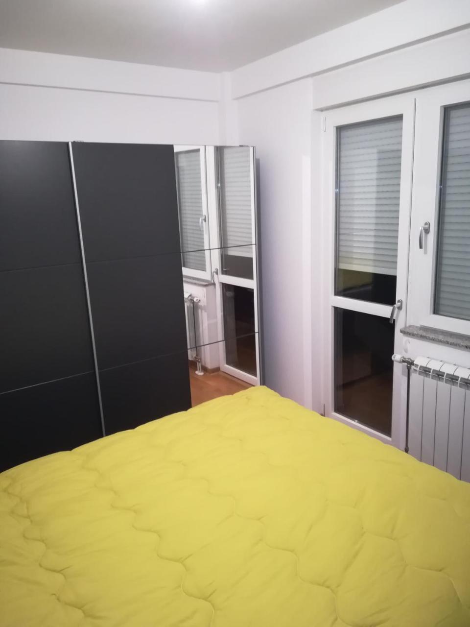 Butterfly Apartment *